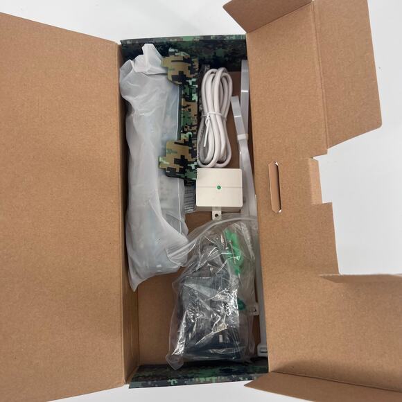 Wavlink AC1200 Dual Band Outdoor Access Point - Picture 2 of 4